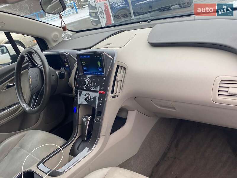 Хэтчбек Chevrolet Volt 2012 в Одессе фото 8 Хэтчбек Chevrolet Volt 2012 в Одессе