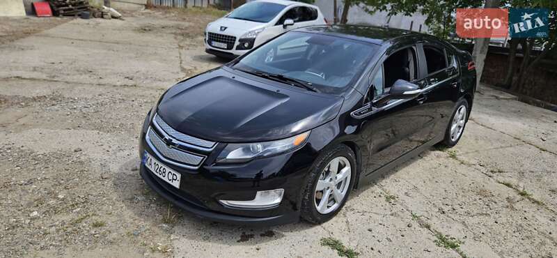 Хэтчбек Chevrolet Volt 2013 в Черновцах