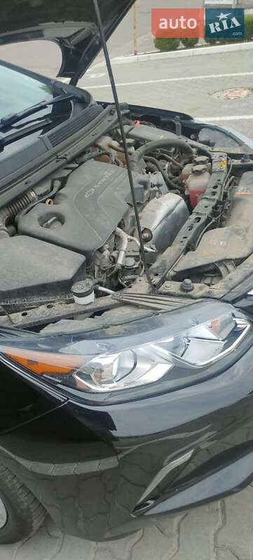 Хетчбек Chevrolet Volt 2018 в Черкасах фото 14 Хетчбек Chevrolet Volt 2018 в Черкасах