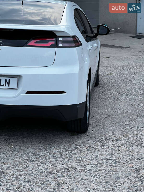 Хетчбек Chevrolet Volt 2013 в Запоріжжі