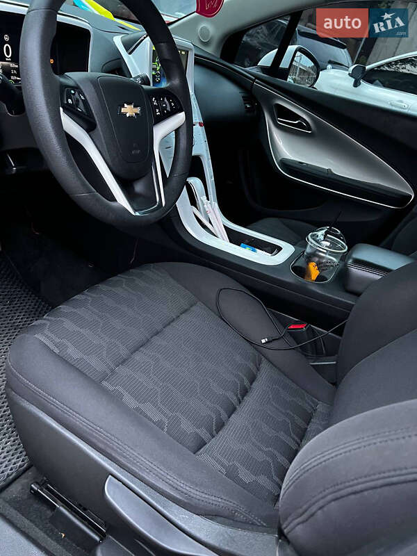 Хетчбек Chevrolet Volt 2013 в Запоріжжі