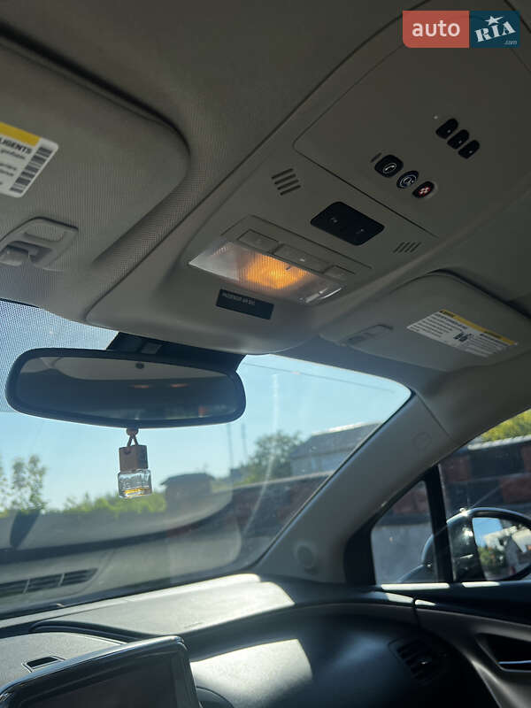Хетчбек Chevrolet Volt 2012 в Рівному