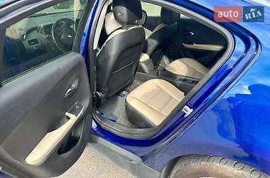 Хэтчбек Chevrolet Volt 2012 в Киеве