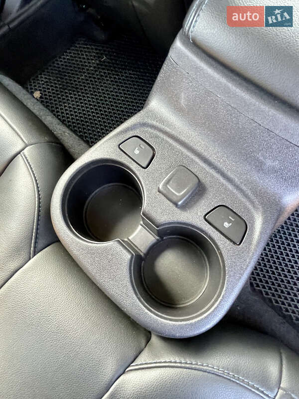 Хэтчбек Chevrolet Volt 2015 в Одессе