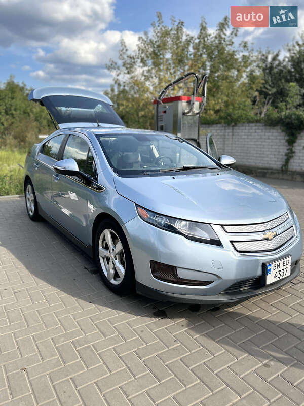 Хетчбек Chevrolet Volt 2013 в Смілі фото Хетчбек Chevrolet Volt 2013 в Смілі