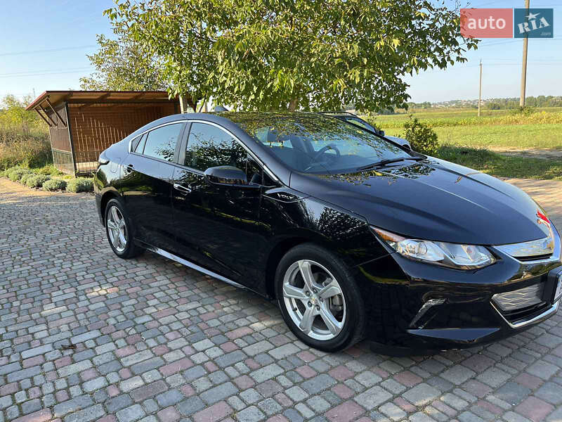 Хетчбек Chevrolet Volt 2017 в Чернівцях