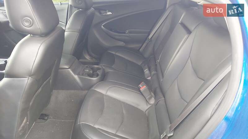 Хетчбек Chevrolet Volt 2017 в Сумах