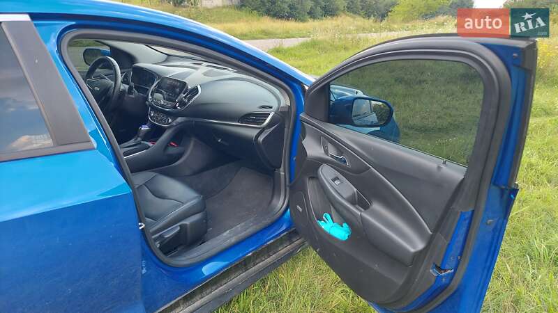 Хетчбек Chevrolet Volt 2017 в Сумах