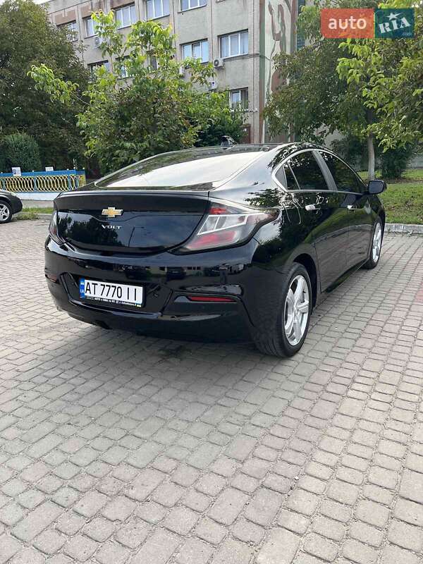 Хэтчбек Chevrolet Volt 2016 в Ивано-Франковске