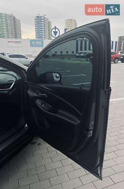 Хэтчбек Chevrolet Volt 2016 в Одессе