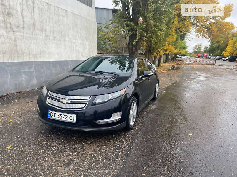 Хэтчбек Chevrolet Volt 2015 в Николаеве