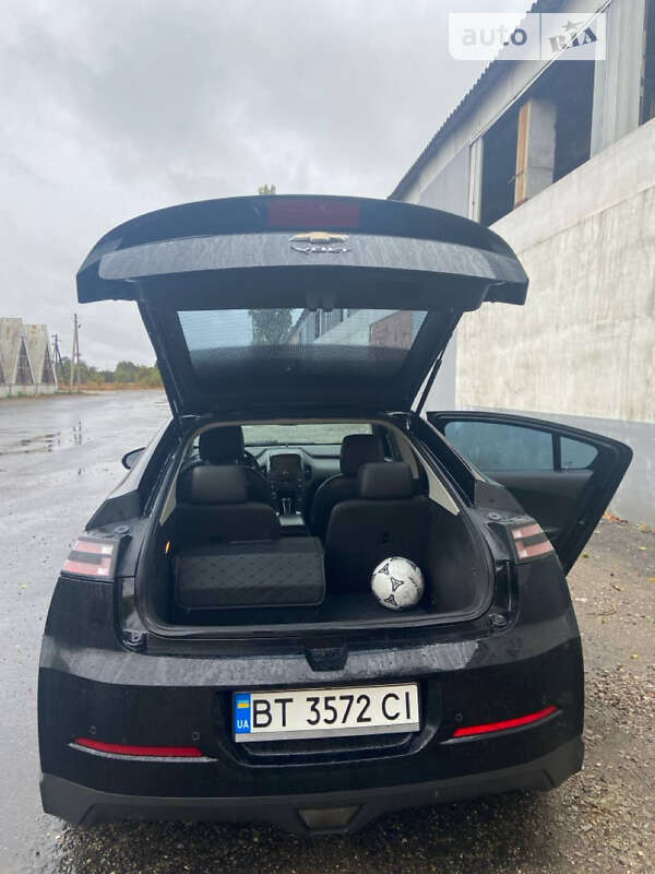 Хэтчбек Chevrolet Volt 2015 в Николаеве