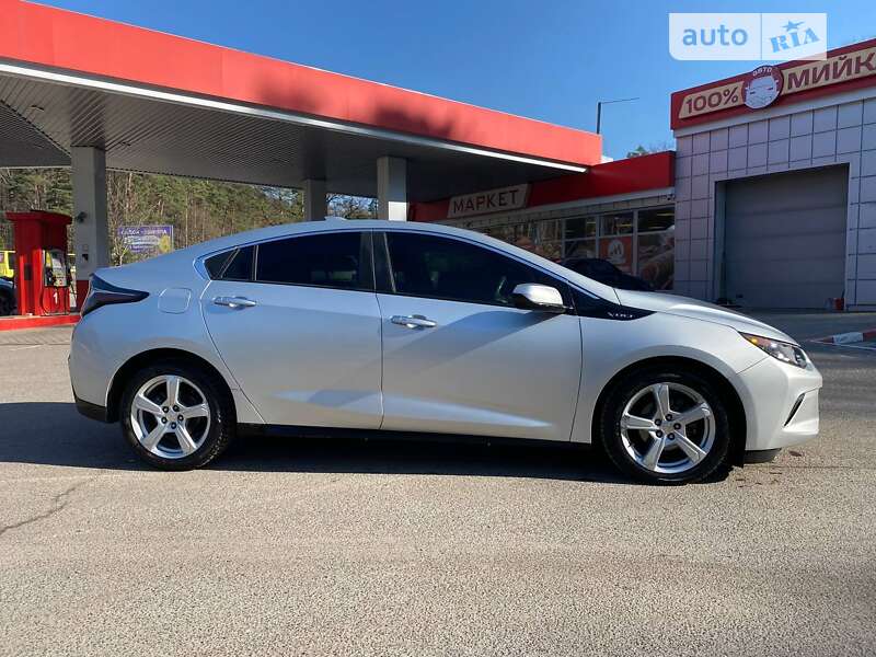 Хэтчбек Chevrolet Volt 2018 в Львове фото 5 Хэтчбек Chevrolet Volt 2018 в Львове