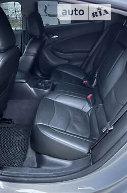 Хэтчбек Chevrolet Volt 2017 в 