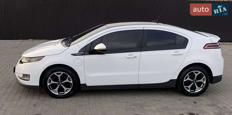 Хэтчбек Chevrolet Volt 2014 в Одессе