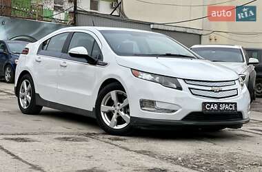 Хэтчбек Chevrolet Volt 2014 в 