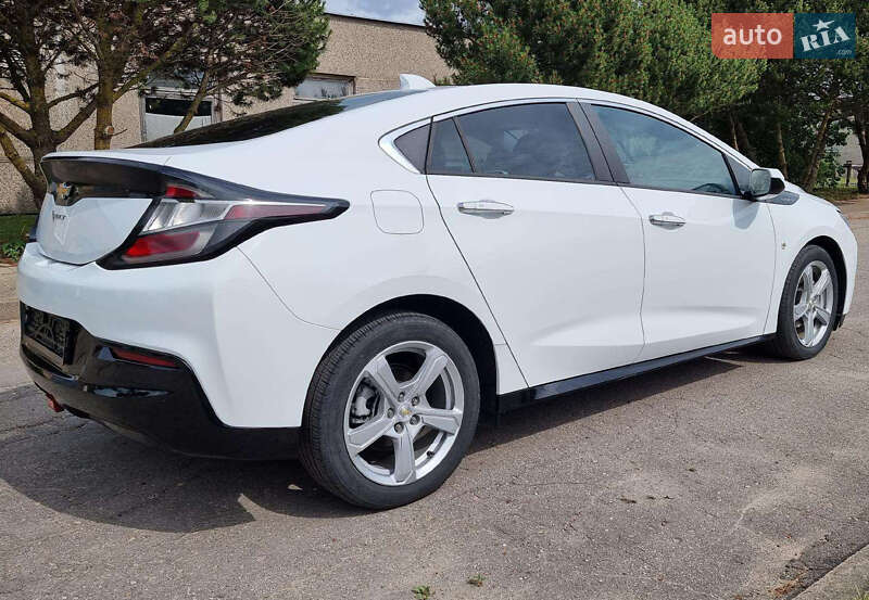 Хэтчбек Chevrolet Volt 2018 в Ровно