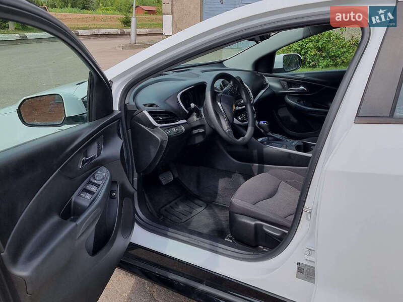 Хэтчбек Chevrolet Volt 2018 в Ровно