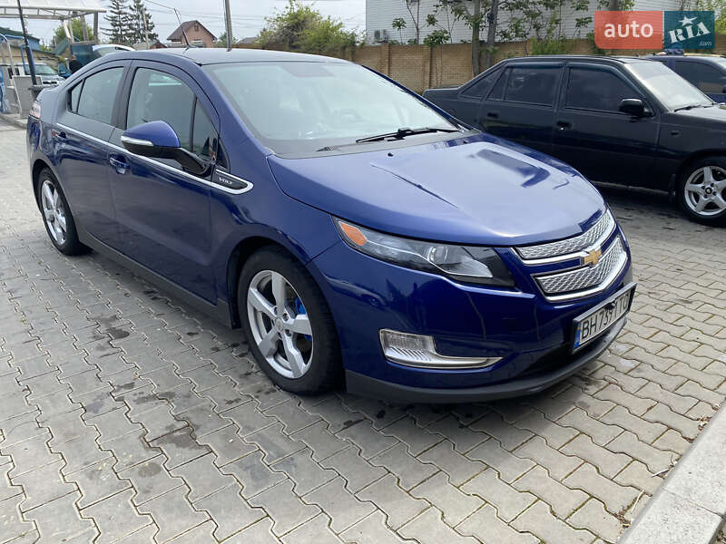 Хэтчбек Chevrolet Volt 2012 в Одессе