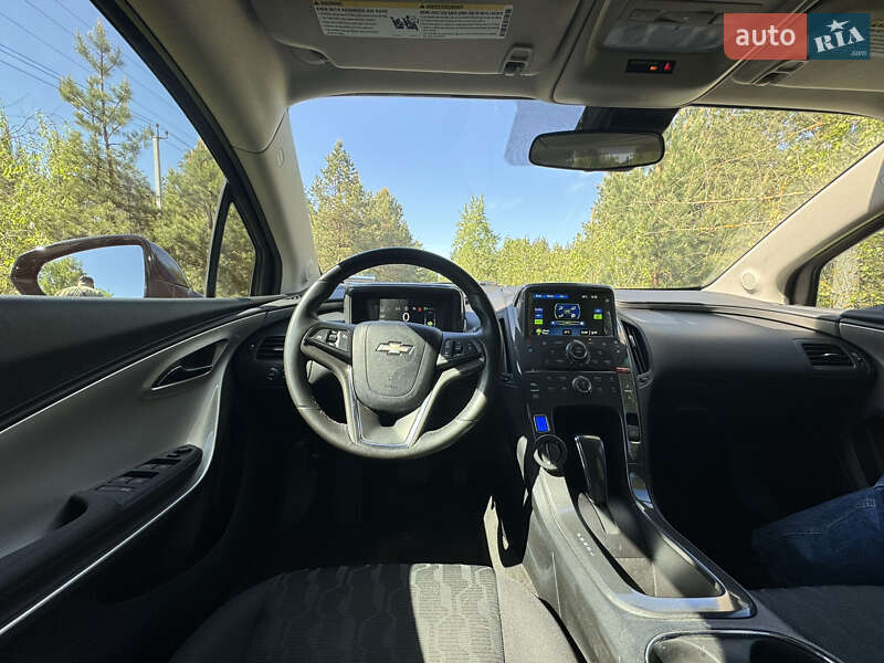 Хетчбек Chevrolet Volt 2013 в Києві