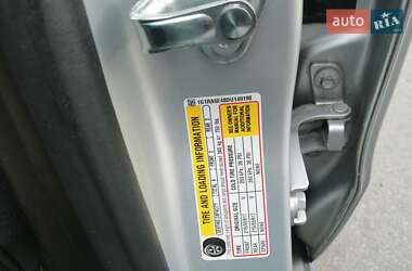 Хэтчбек Chevrolet Volt 2013 в 