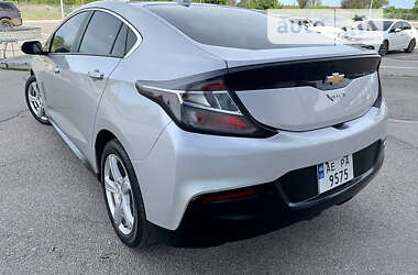 Хэтчбек Chevrolet Volt 2018 в Киеве