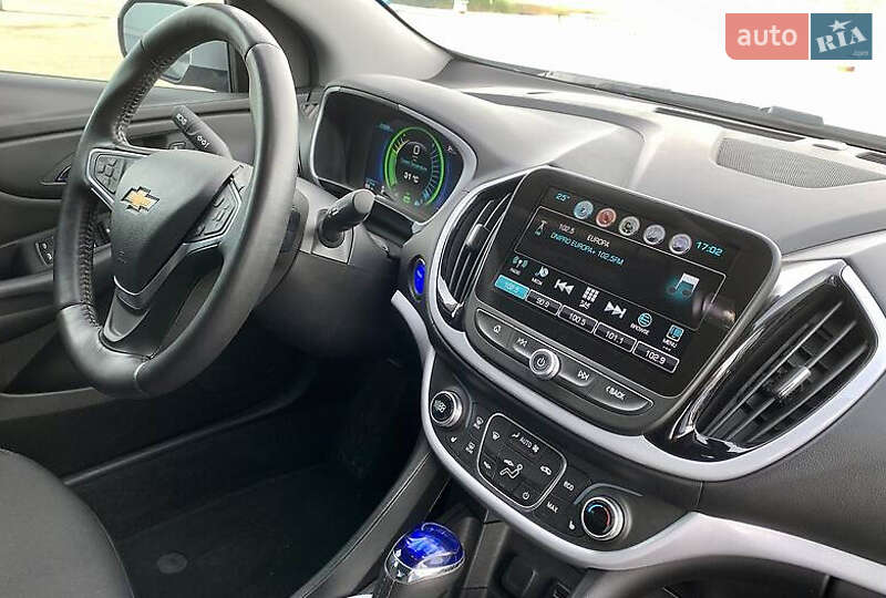 Хэтчбек Chevrolet Volt 2018 в Киеве