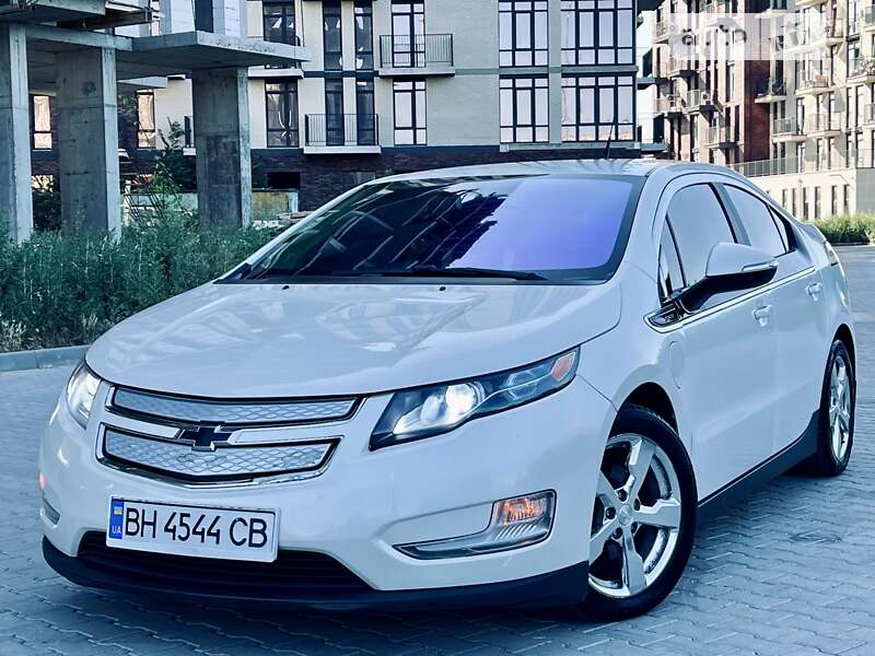 Хэтчбек Chevrolet Volt 2013 в Одессе