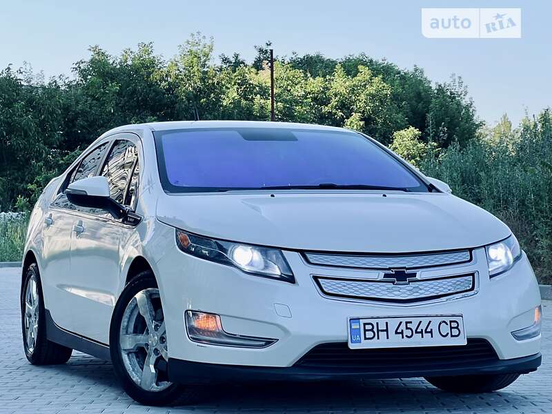 Хэтчбек Chevrolet Volt 2013 в Одессе