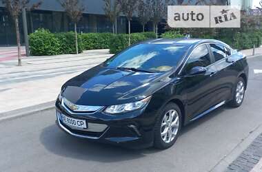 Хэтчбек Chevrolet Volt 2016 в Киеве