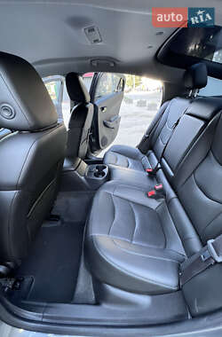 Хэтчбек Chevrolet Volt 2016 в 