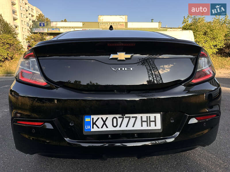 Хэтчбек Chevrolet Volt 2017 в Львове