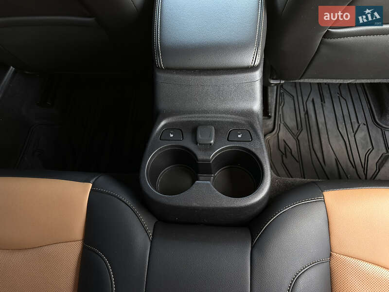 Хэтчбек Chevrolet Volt 2017 в Львове