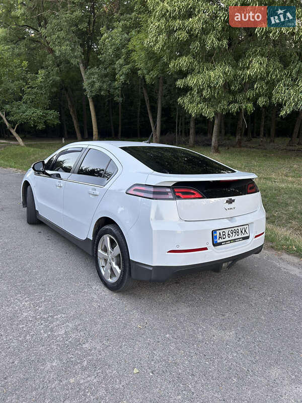 Хетчбек Chevrolet Volt 2012 в Іллінцях