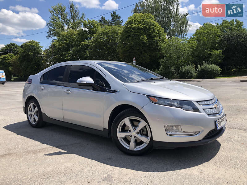 Хэтчбек Chevrolet Volt 2014 в Тернополе