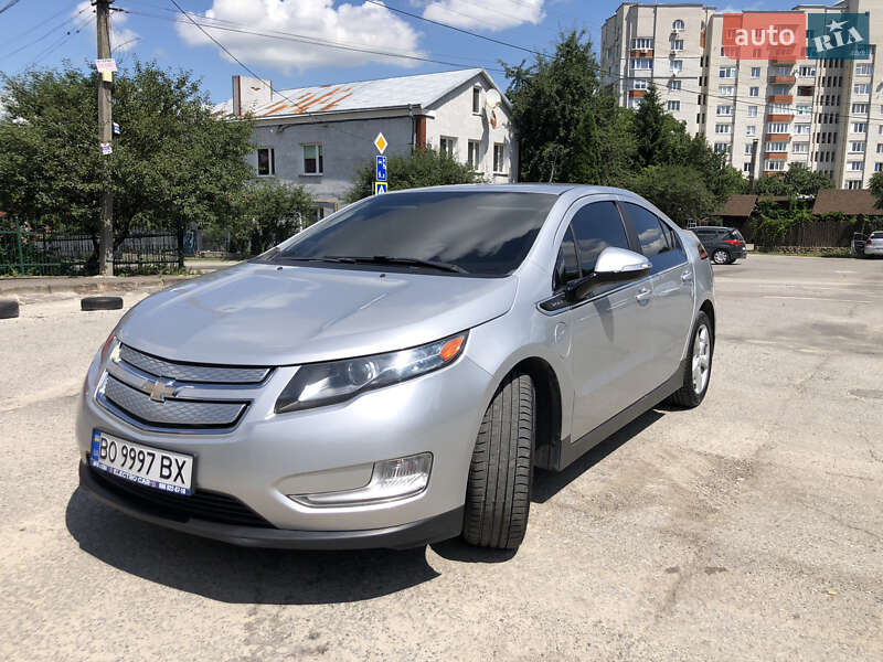 Хэтчбек Chevrolet Volt 2014 в Тернополе