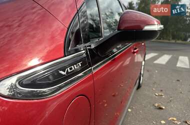 Хетчбек Chevrolet Volt 2014 в Києві