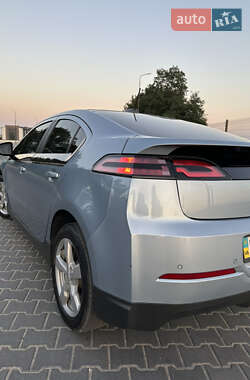 Хэтчбек Chevrolet Volt 2014 в Тернополе