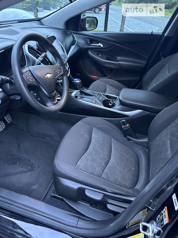 Хетчбек Chevrolet Volt 2018 в Ужгороді фото 16 Хетчбек Chevrolet Volt 2018 в Ужгороді