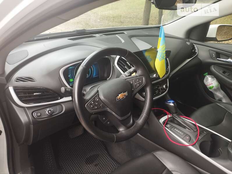 Хэтчбек Chevrolet Volt 2015 в Черкассах фото 38 Хэтчбек Chevrolet Volt 2015 в Черкассах