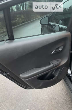 Хэтчбек Chevrolet Volt 2013 в 