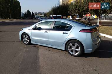 Хэтчбек Chevrolet Volt 2013 в 