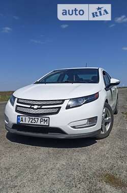 Хэтчбек Chevrolet Volt 2015 в Киеве