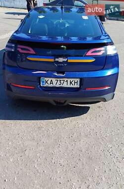 Хэтчбек Chevrolet Volt 2013 в 