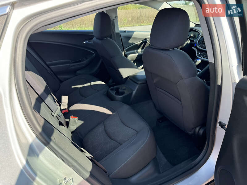 Хэтчбек Chevrolet Volt 2016 в Ровно фото 32 Хэтчбек Chevrolet Volt 2016 в Ровно