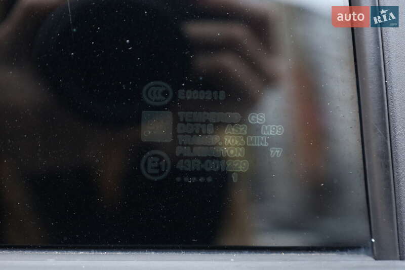 Хэтчбек Chevrolet Volt 2011 в Чернигове