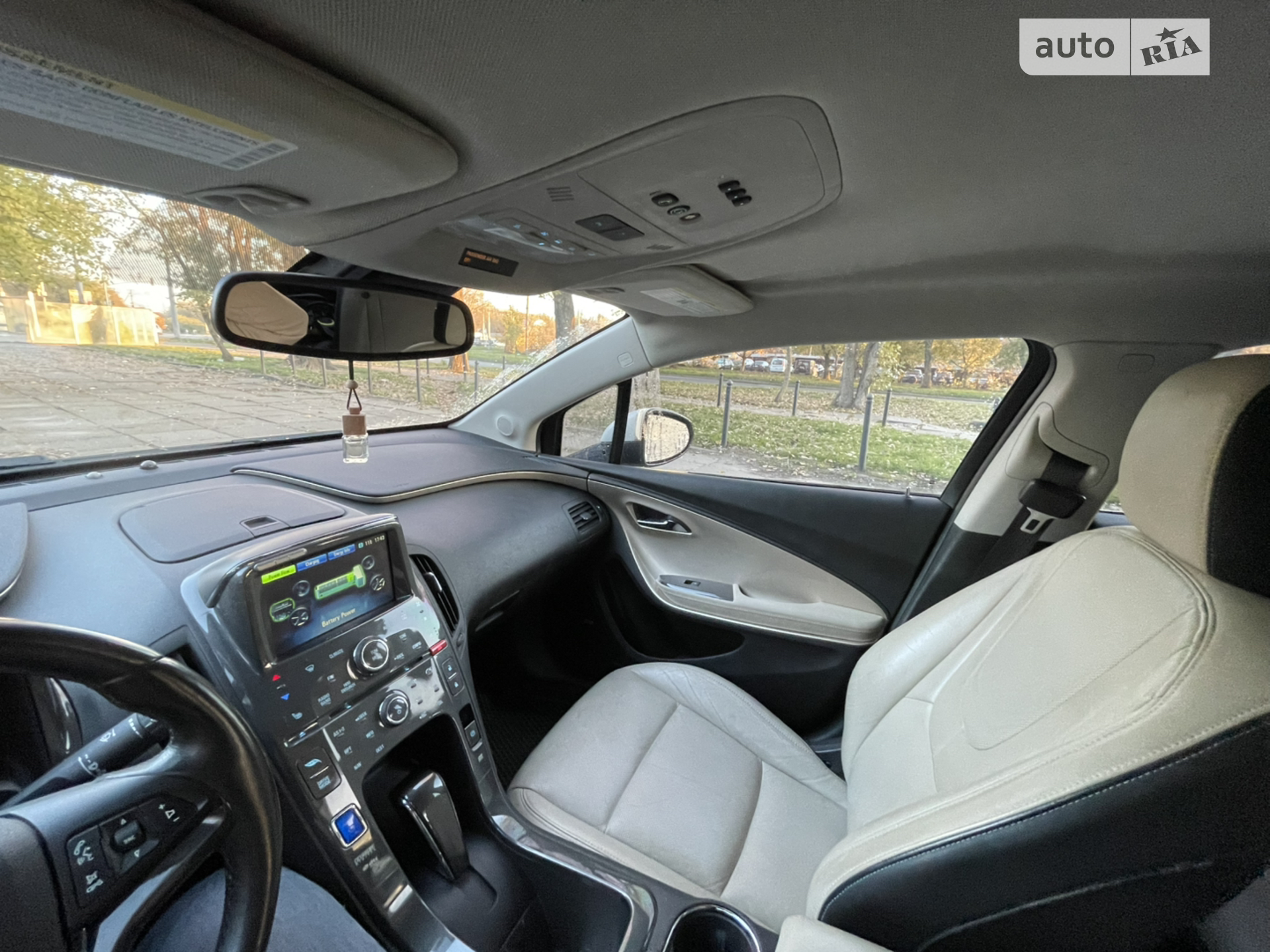 2011 Chevrolet Volt - мініатюра 4