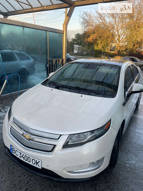 Хетчбек Chevrolet Volt 2011 в Львові