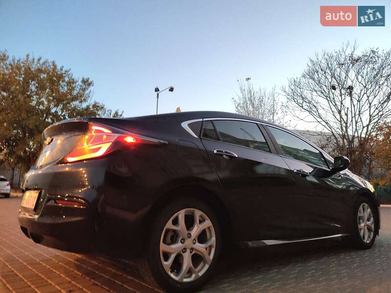 Хэтчбек Chevrolet Volt 2015 в Одессе