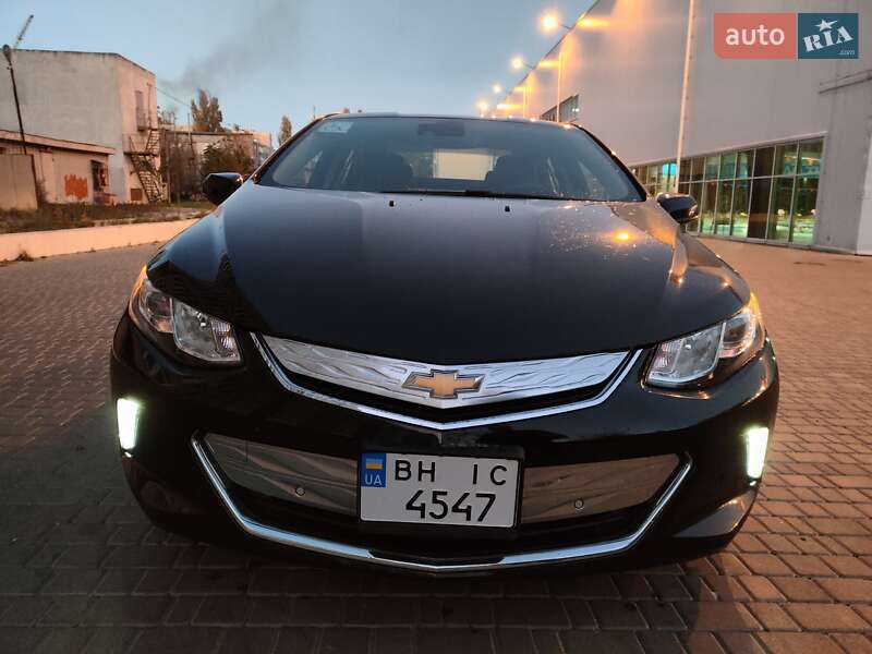 Хэтчбек Chevrolet Volt 2015 в Одессе
